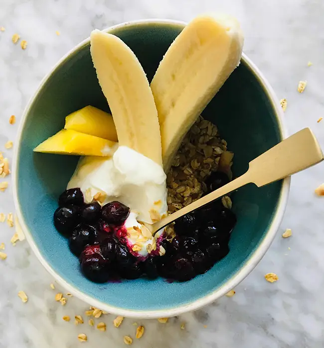 Havermout met yoghurt en fruit simpel recept